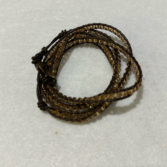 Brown sparkling wrap around leather bracelet - Picture 3 of 5